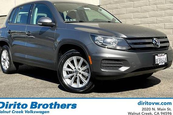 VOLKSWAGEN TIGUAN 2017 WVGAV7AX9HK051597 image