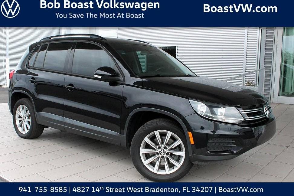 VOLKSWAGEN TIGUAN 2017 WVGAV7AX4HK048395 image