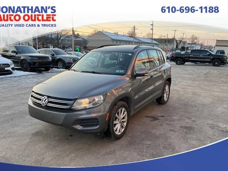 VOLKSWAGEN TIGUAN 2017 WVGBV7AX4HK052208 image