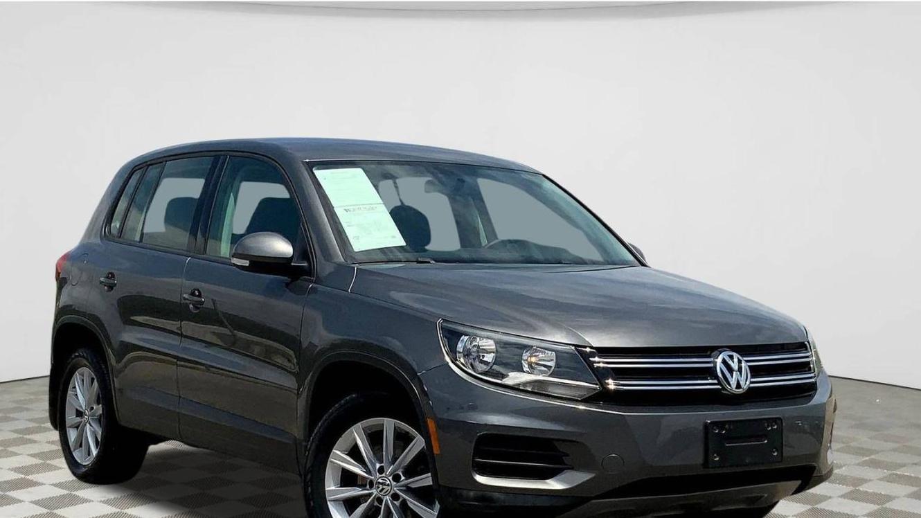 VOLKSWAGEN TIGUAN 2017 WVGBV7AXXHK043805 image