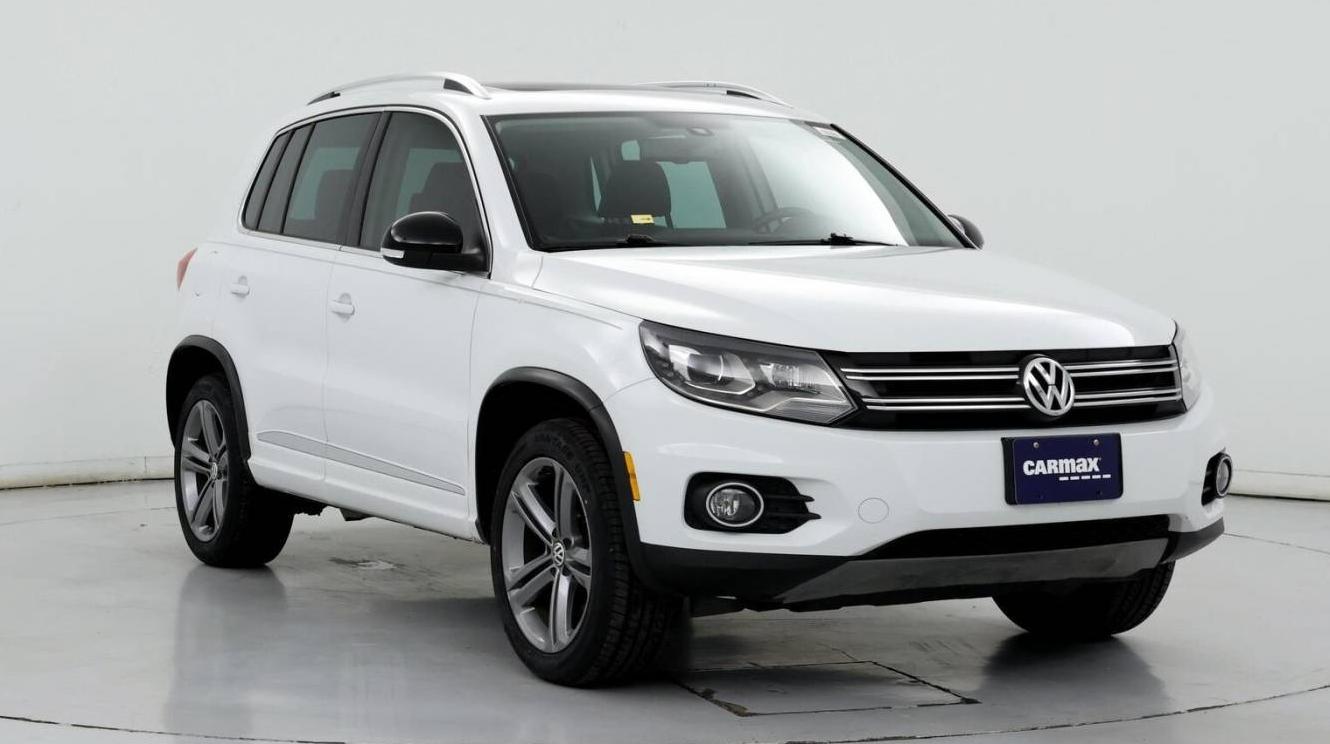 VOLKSWAGEN TIGUAN 2017 WVGUV7AX1HW504536 image