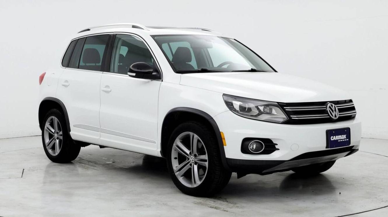 VOLKSWAGEN TIGUAN 2017 WVGTV7AX4HK029905 image