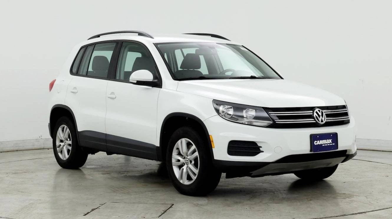 VOLKSWAGEN TIGUAN 2017 WVGBV7AX5HK000683 image