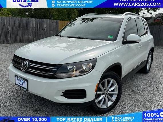 VOLKSWAGEN TIGUAN 2017 WVGSV7AX8HK019602 image
