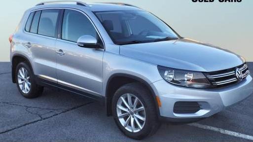 VOLKSWAGEN TIGUAN 2017 WVGSV7AX2HW500227 image