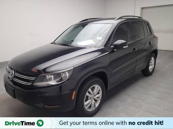 VOLKSWAGEN TIGUAN 2017 WVGAV7AX2HK000572 image