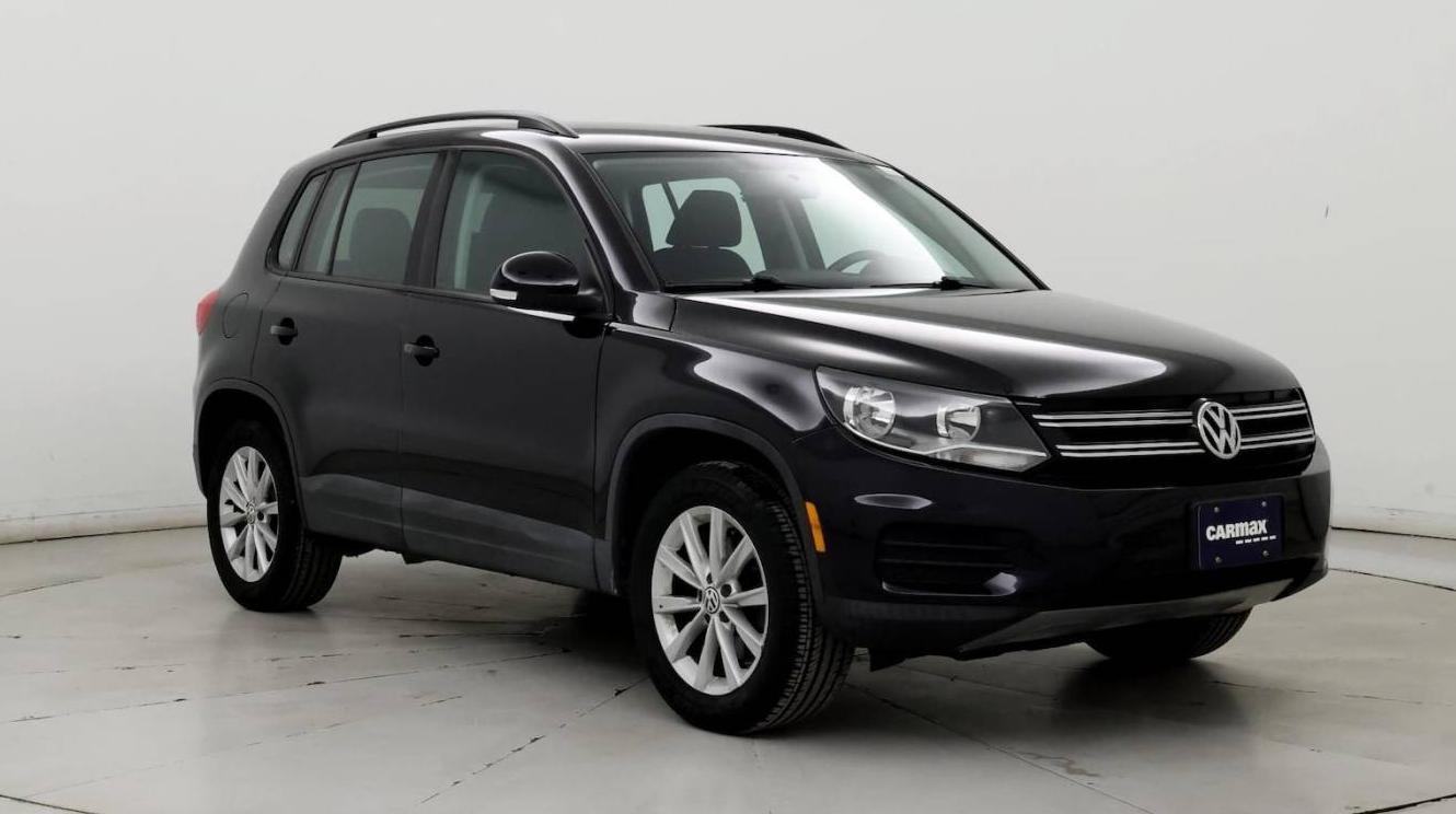 VOLKSWAGEN TIGUAN 2017 WVGAV7AX4HK045884 image