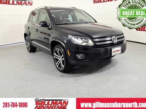 VOLKSWAGEN TIGUAN 2017 WVGVV7AX6HK028215 image