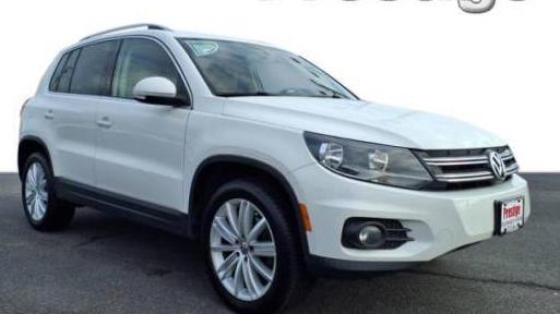 VOLKSWAGEN TIGUAN 2012 WVGBV7AX3CW581764 image