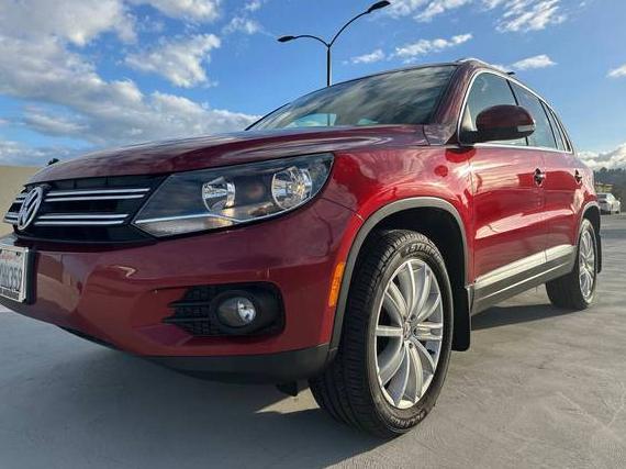 VOLKSWAGEN TIGUAN 2012 WVGBV7AX7CW102455 image