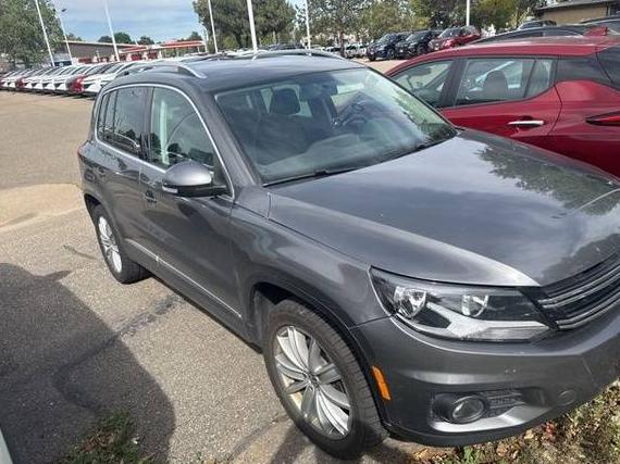 VOLKSWAGEN TIGUAN 2012 WVGBV7AX5CW006114 image