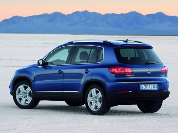 VOLKSWAGEN TIGUAN 2012 WVGBV7AX4CW598086 image