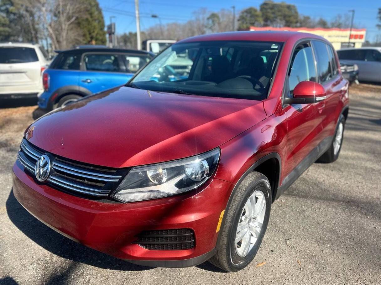 VOLKSWAGEN TIGUAN 2012 WVGAV7AX5CW005489 image