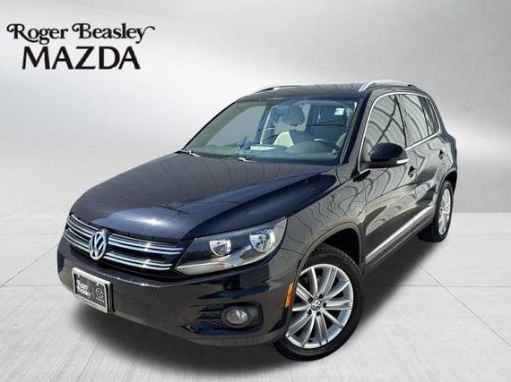 VOLKSWAGEN TIGUAN 2012 WVGAV7AX4CW590629 image