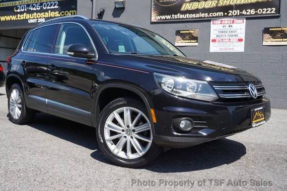 VOLKSWAGEN TIGUAN 2012 WVGBV7AX9CW558523 image