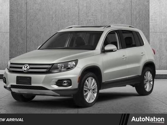 VOLKSWAGEN TIGUAN 2012 WVGBV7AX1CW091968 image
