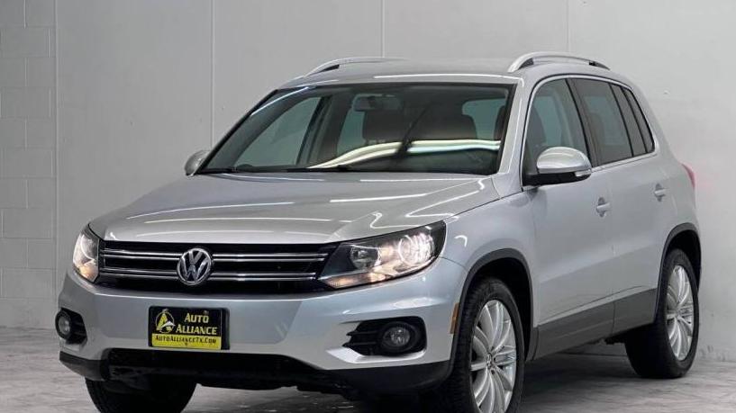 VOLKSWAGEN TIGUAN 2012 WVGBV7AX7CW548492 image