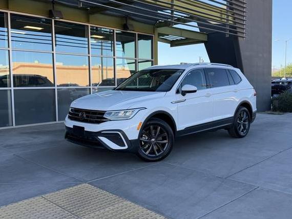 VOLKSWAGEN TIGUAN 2024 3VVNB7AX3RM063609 image