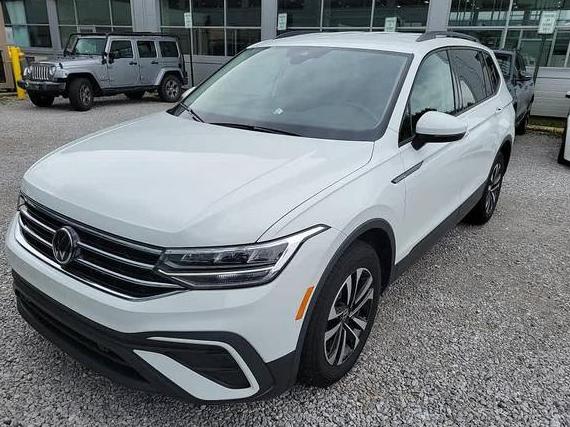 VOLKSWAGEN TIGUAN 2024 3VVRB7AX7RM160149 image