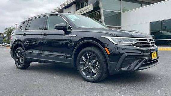 VOLKSWAGEN TIGUAN 2024 3VV3B7AX9RM106552 image