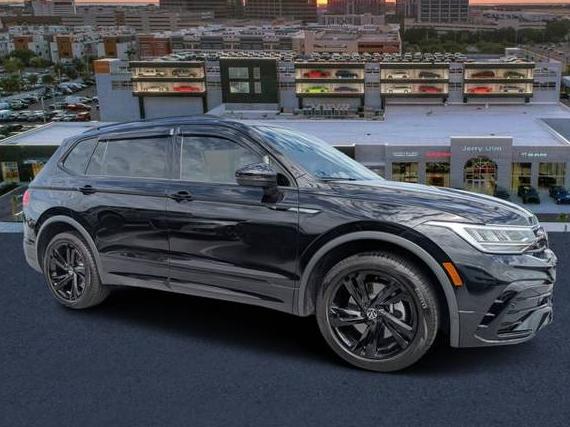 VOLKSWAGEN TIGUAN 2024 3VVCB7AX9RM072466 image