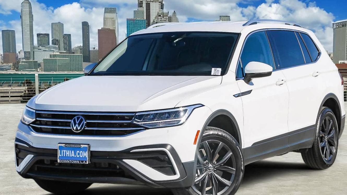 VOLKSWAGEN TIGUAN 2024 3VV3B7AX4RM106023 image