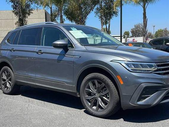 VOLKSWAGEN TIGUAN 2024 3VV3B7AX3RM050267 image
