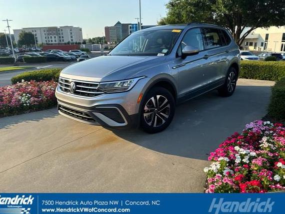 VOLKSWAGEN TIGUAN 2024 3VVRB7AX3RM023144 image