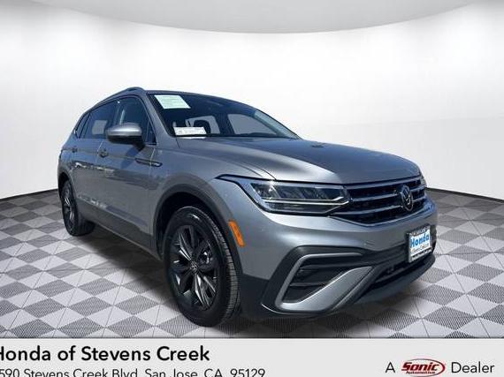 VOLKSWAGEN TIGUAN 2024 3VV3B7AX2RM049143 image