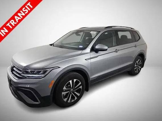 VOLKSWAGEN TIGUAN 2024 3VVRB7AX4RM183842 image