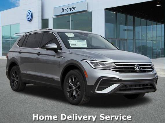 VOLKSWAGEN TIGUAN 2024 3VV3B7AX9RM049723 image