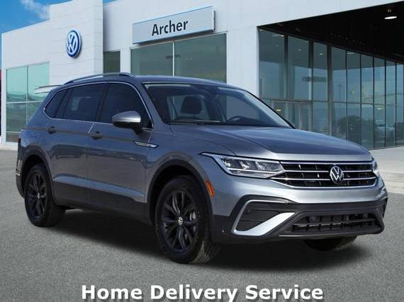 VOLKSWAGEN TIGUAN 2024 3VV3B7AX9RM058664 image