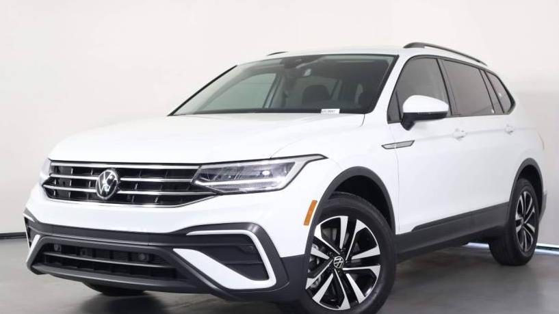 VOLKSWAGEN TIGUAN 2024 3VVRB7AX1RM015513 image