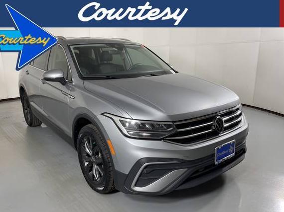 VOLKSWAGEN TIGUAN 2024 3VV3B7AX0RM131324 image