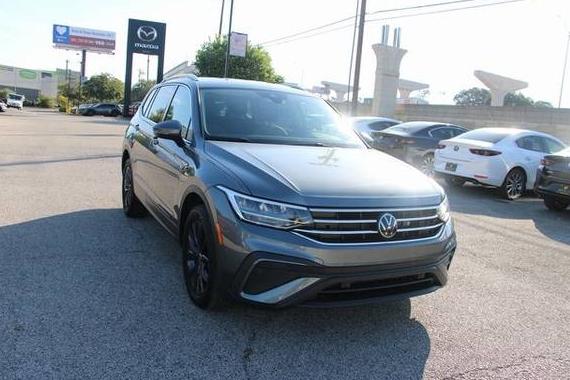 VOLKSWAGEN TIGUAN 2024 3VV3B7AX3RM128112 image