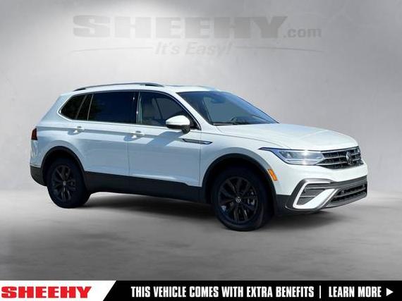 VOLKSWAGEN TIGUAN 2024 3VVNB7AX4RM166697 image