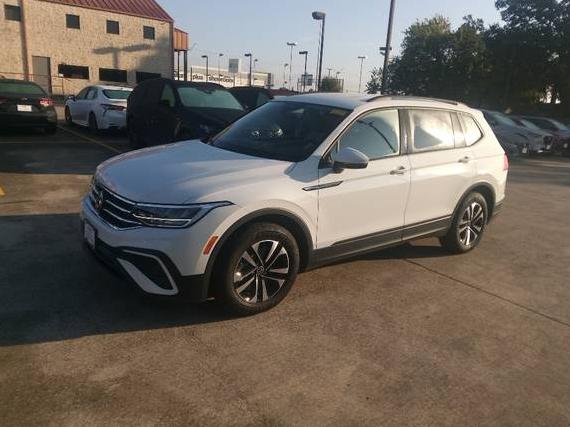 VOLKSWAGEN TIGUAN 2024 3VVRB7AXXRM211515 image
