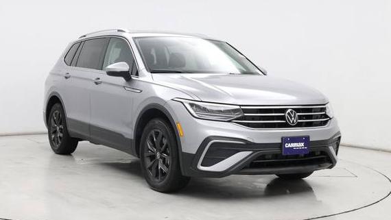 VOLKSWAGEN TIGUAN 2024 3VV3B7AX3RM131074 image VOLKSWAGEN TIGUAN 2024 3VV3B7AX3RM131074 image