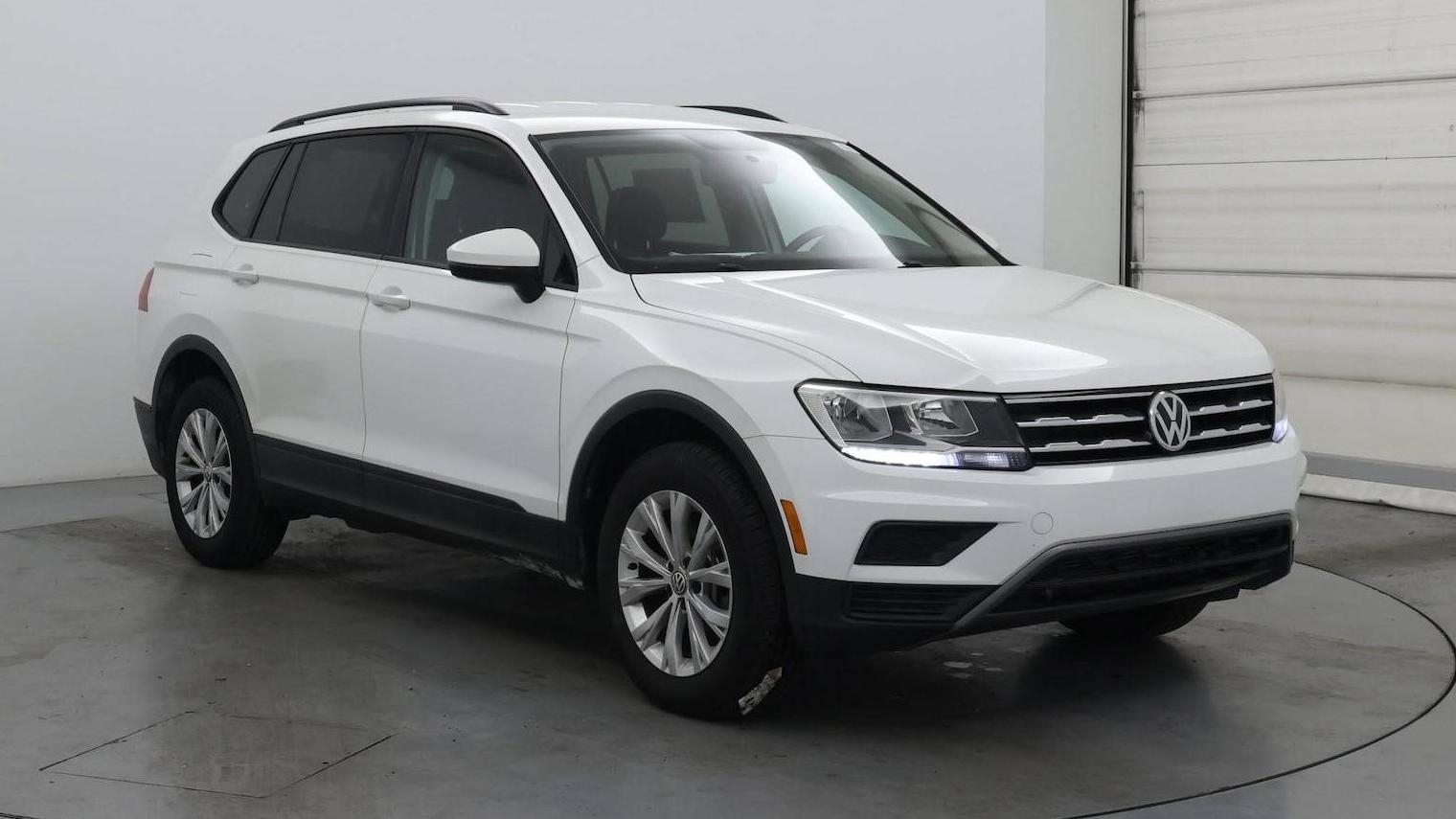 VOLKSWAGEN TIGUAN 2020 3VV1B7AX5LM174927 image