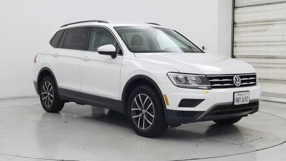 VOLKSWAGEN TIGUAN 2020 3VV2B7AX2LM040719 image