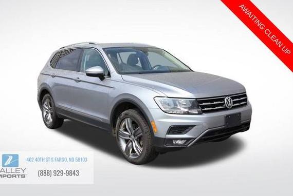 VOLKSWAGEN TIGUAN 2020 3VV2B7AX5LM175399 image