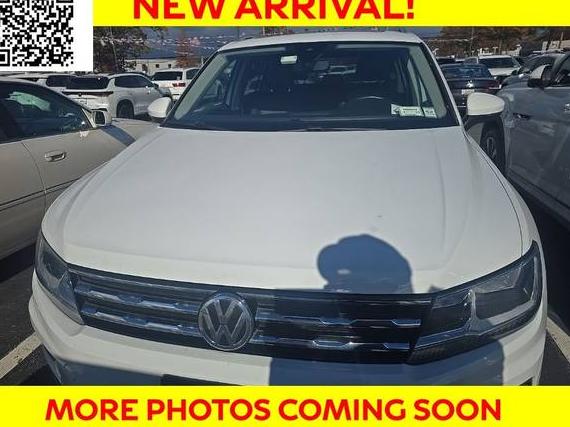 VOLKSWAGEN TIGUAN 2020 3VV2B7AX2LM083280 image