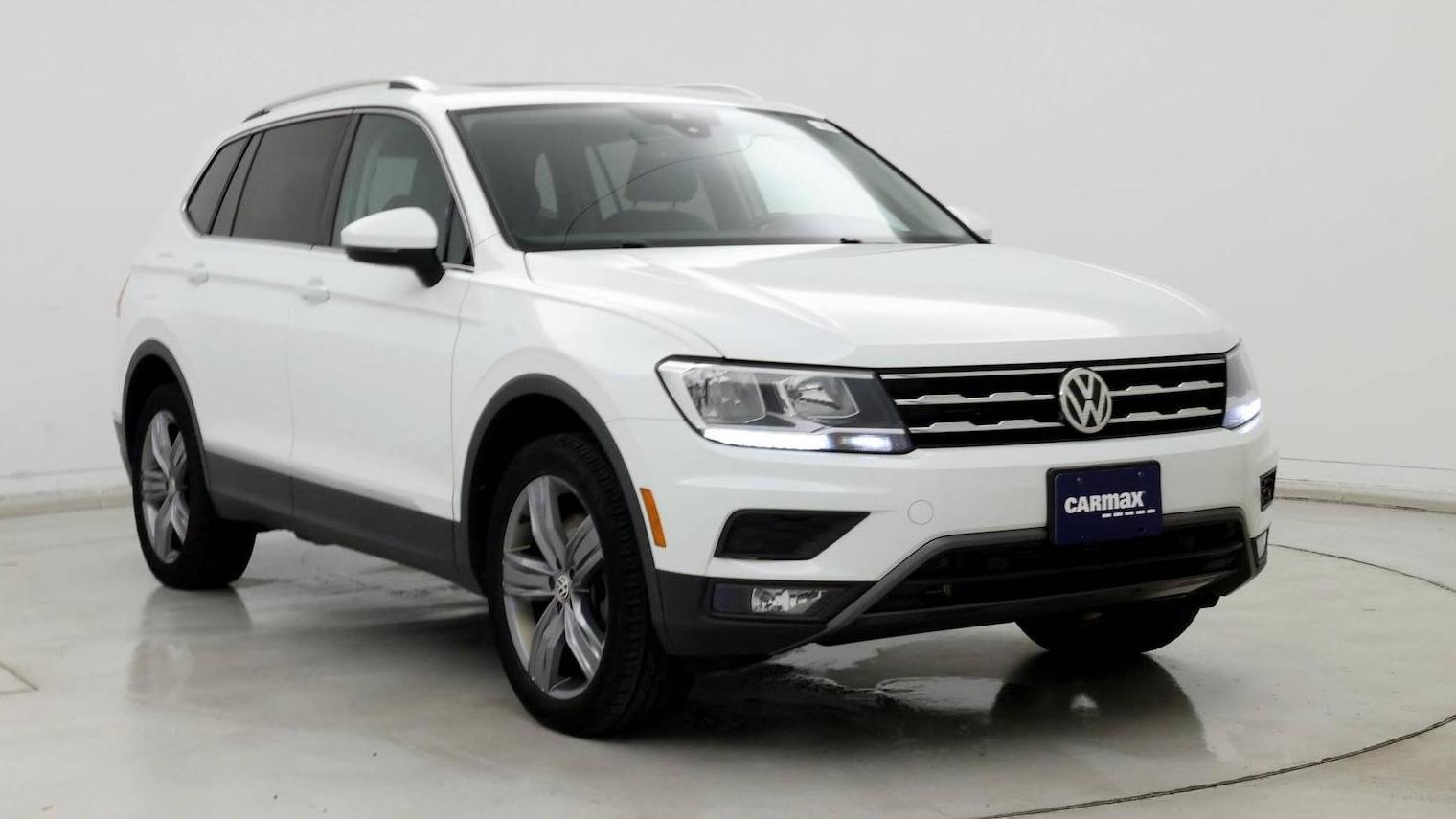 VOLKSWAGEN TIGUAN 2020 3VV2B7AX9LM057646 image