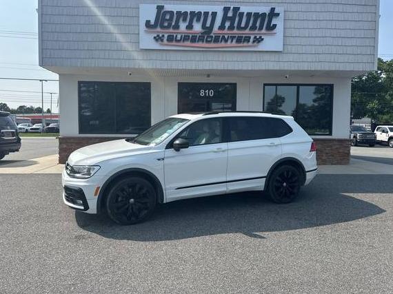 VOLKSWAGEN TIGUAN 2020 3VV2B7AX9LM137500 image