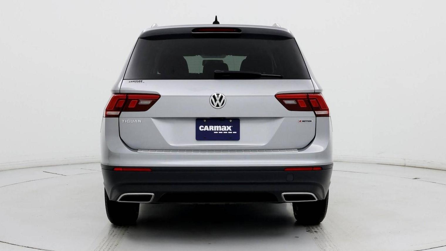 VOLKSWAGEN TIGUAN 2020 3VV0B7AX3LM144627 image