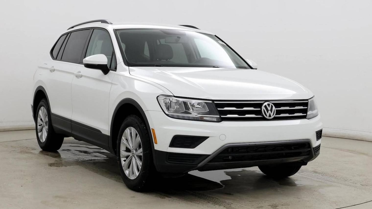 VOLKSWAGEN TIGUAN 2020 3VV0B7AX4LM133152 image