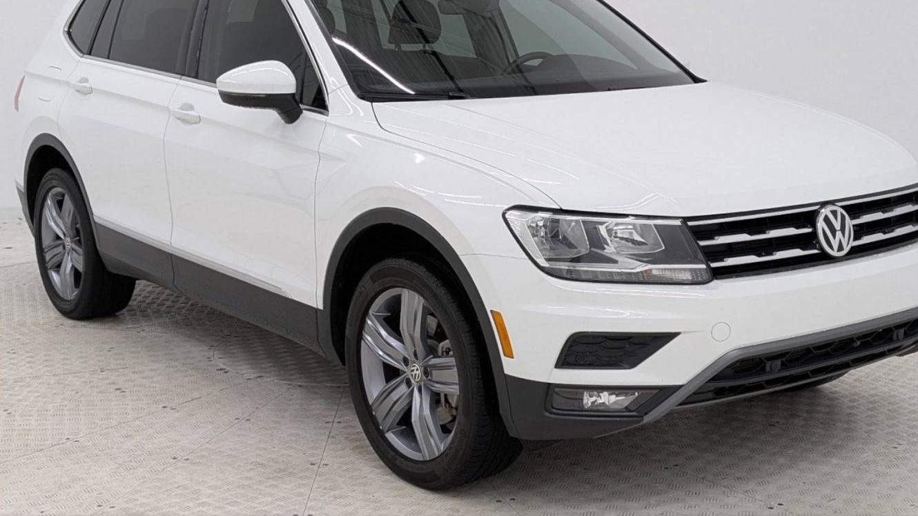 VOLKSWAGEN TIGUAN 2020 3VV2B7AXXLM082247 image