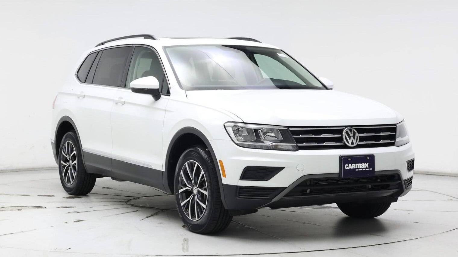 VOLKSWAGEN TIGUAN 2020 3VV2B7AX6LM057751 image