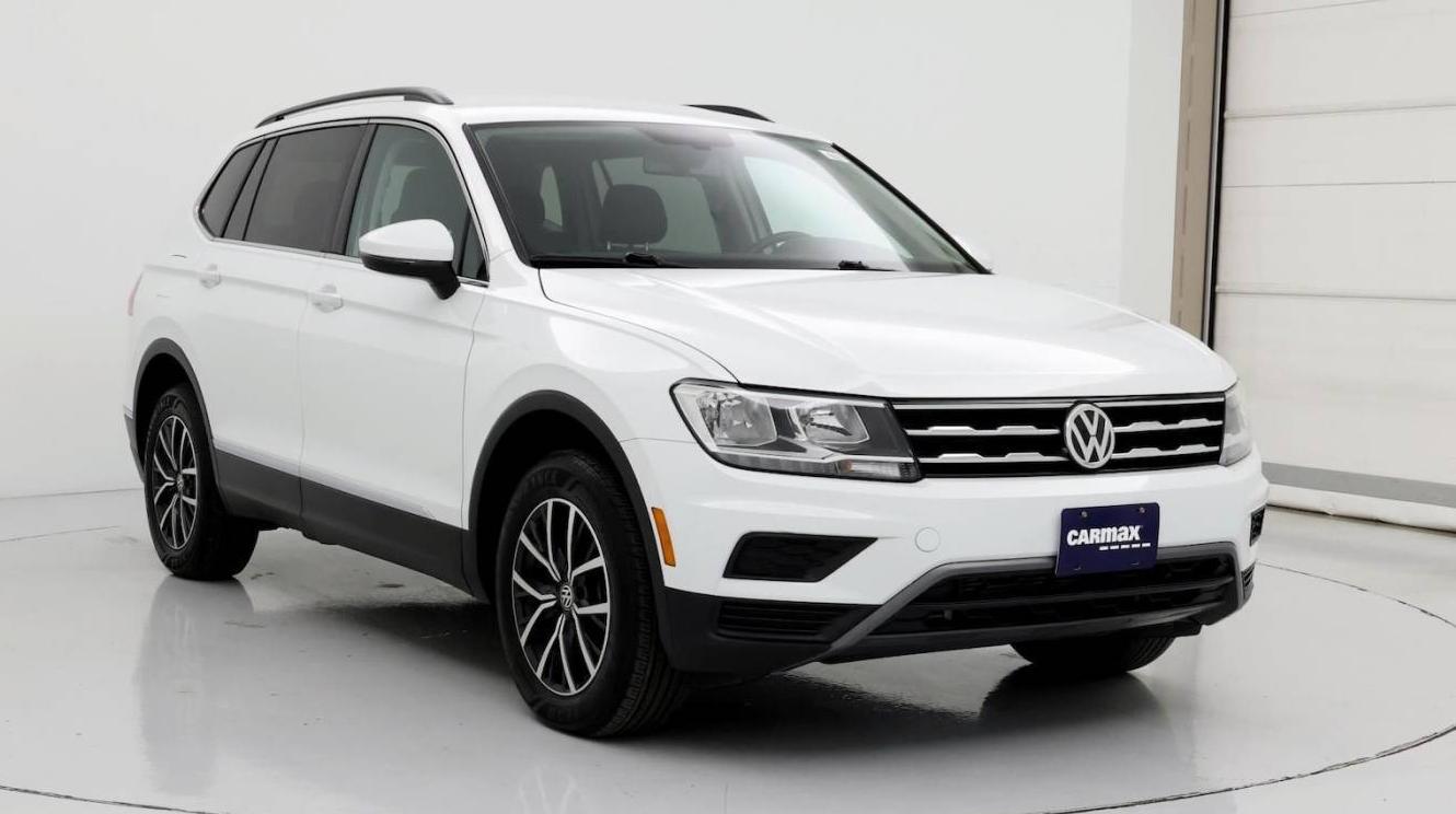 VOLKSWAGEN TIGUAN 2020 3VV2B7AX1LM178395 image