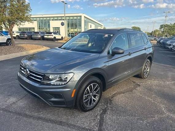 VOLKSWAGEN TIGUAN 2020 3VV3B7AX4LM036384 image VOLKSWAGEN TIGUAN 2020 3VV3B7AX4LM036384 image